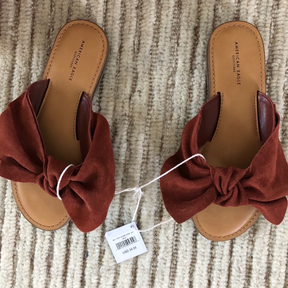 AE sandals